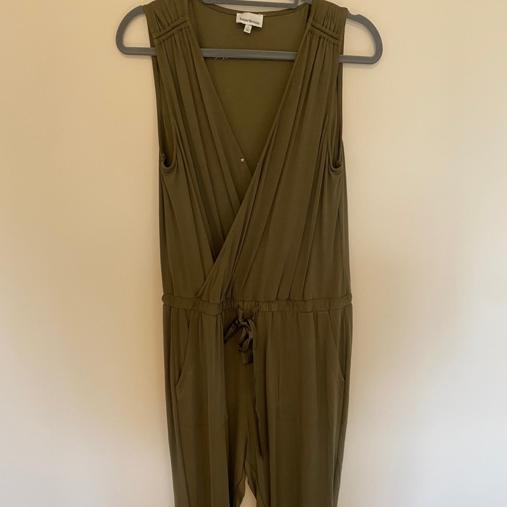 Green jumpsuit with pockets
